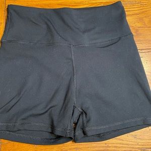 Balance Collection shorts